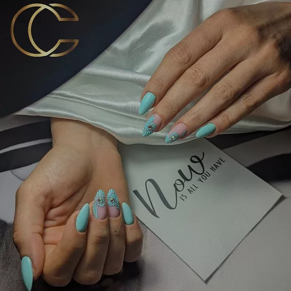 Remplissage Gel avec Manucure Russe