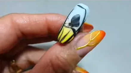 Tuto Nail Art : peindre un paysage sur ongle pas à pas