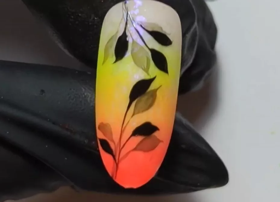 Formation Nail Art Tropicana – Feuillage Aquarelle